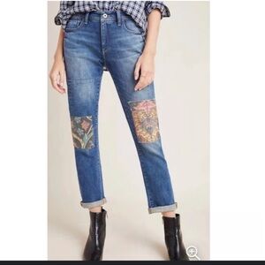Anthropologie Pilcro & the Letterpress Tapestry Mid-Rise slim boyfriend size 27
